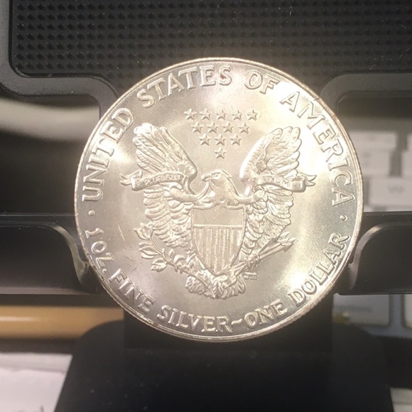 2020 Silver Walking Liberty Dollar Uncirculated And Brilliant - Picture 3 of 3